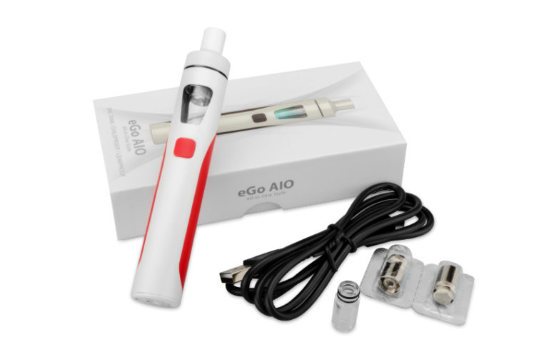 AKB v sigarete vstroennogo tipa