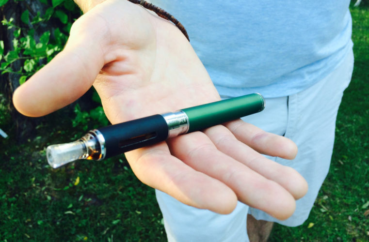 Pomozhet li veyp brosit kurit