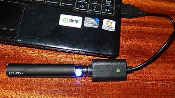 S pomoschyu usb provoda