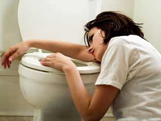 Тошнит после курения: что делать?