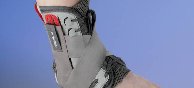 бандаж на голеностопный сустав со шнуровкой