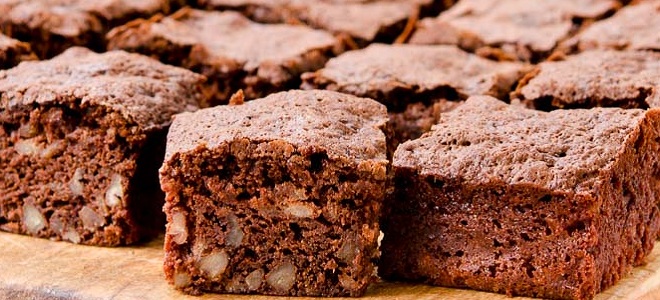 Брауни с орехами