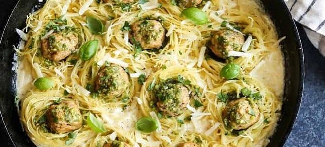 вермишель гнезда с фаршем на сковороде вермишель гнезда с фаршем на сковороде