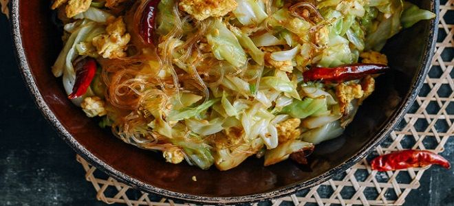 вермишель с капустой на сковороде вермишель с капустой на сковороде