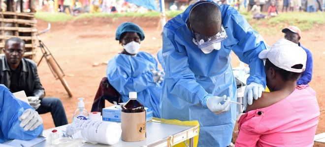 заболевшие эболой заболевшие эболой