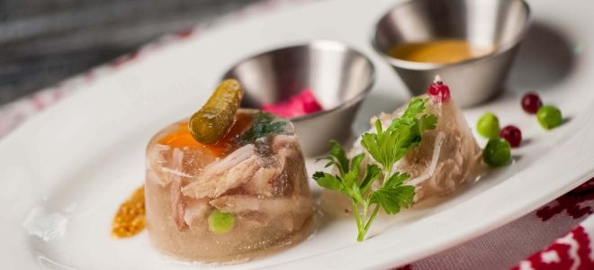 Из какого мяса самый вкусный холодец Из какого мяса самый вкусный холодец