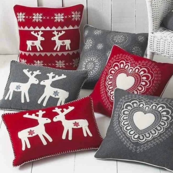 новогодние подушки из фетра новогодние подушки из фетра