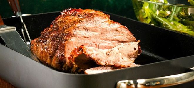 свиная шейка запеченная в духовке свиная шейка запеченная в духовке