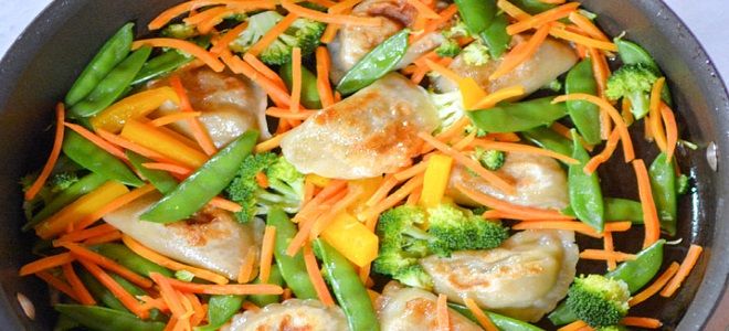 как пожарить пельмени в казане как пожарить пельмени в казане