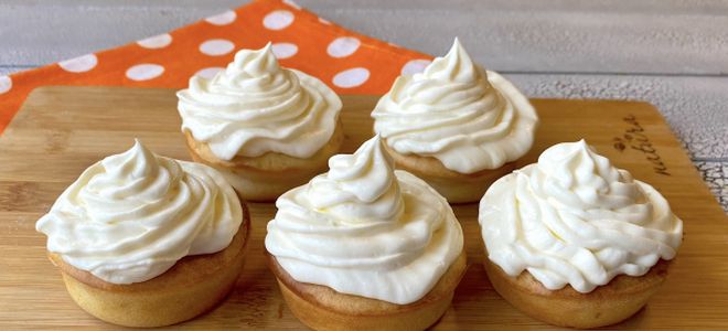 капкейки с кремом из творожного сыра капкейки с кремом из творожного сыра