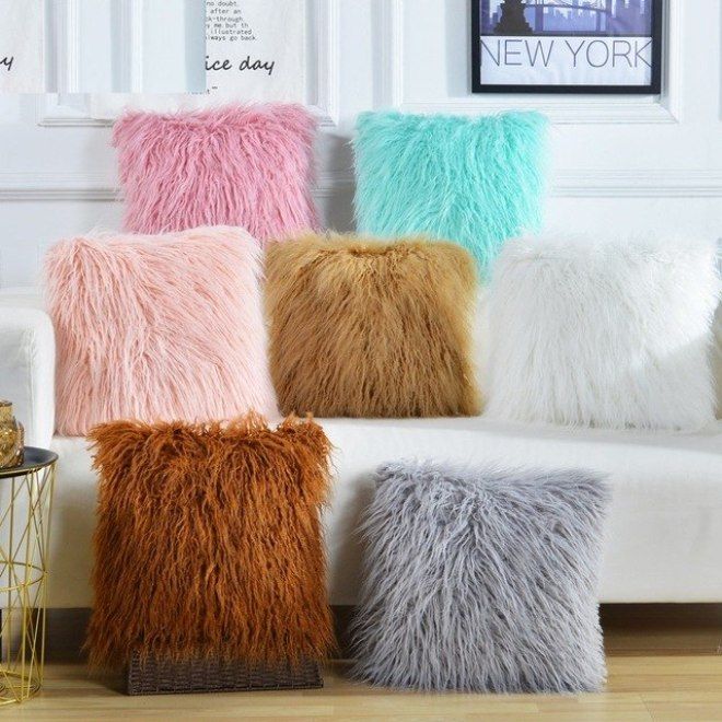 новогодние меховые подушки новогодние меховые подушки