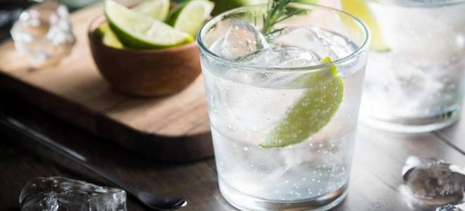 коктейль с егермейстером и спрайтом коктейль с егермейстером и спрайтом