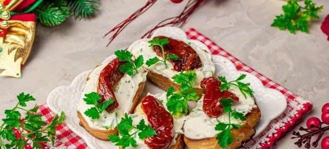 брускетта с вялеными помидорами и творожным сыром брускетта с вялеными помидорами и творожным сыром