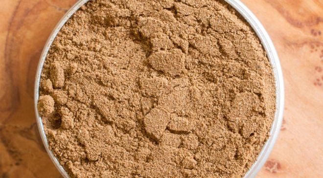 Как использовать табачную пыль от луковой мухи Как использовать табачную пыль от луковой мухи