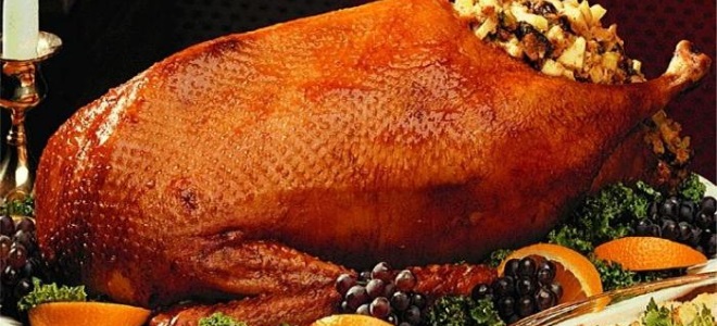 гусь с апельсинами и яблоками