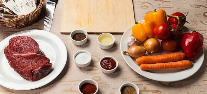 Как готовить гуляш из говядины