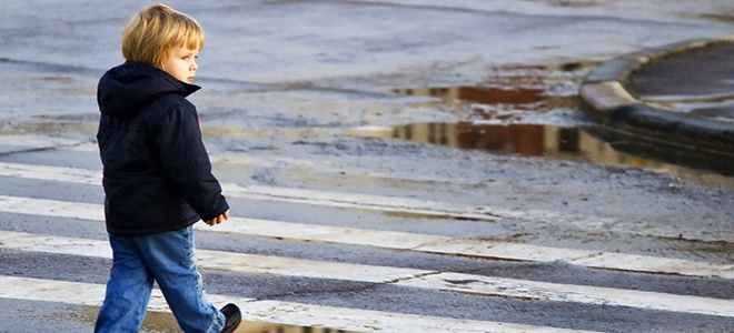 кто придумал игру беги или умри