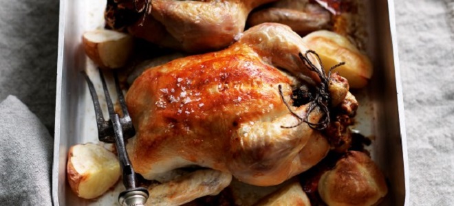 Курица фаршированная черносливом