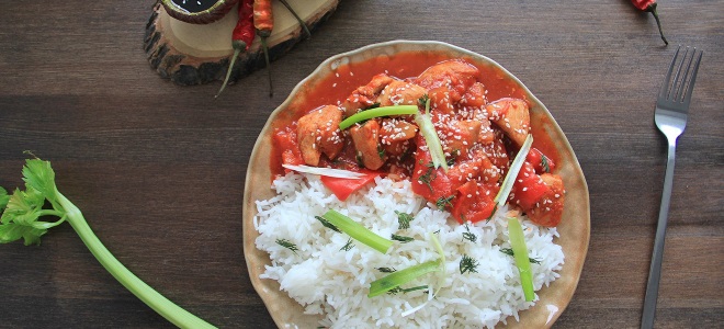 Курица по-тайски в кисло-сладком соусе