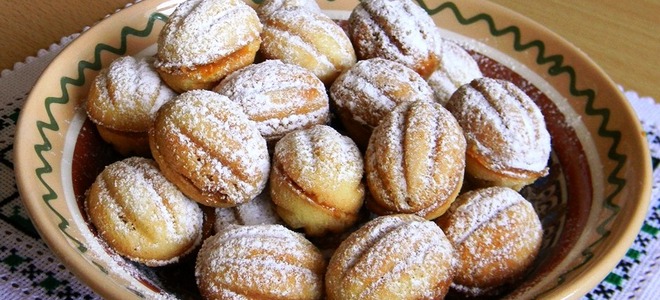 Рецепт орешков в электрической орешнице