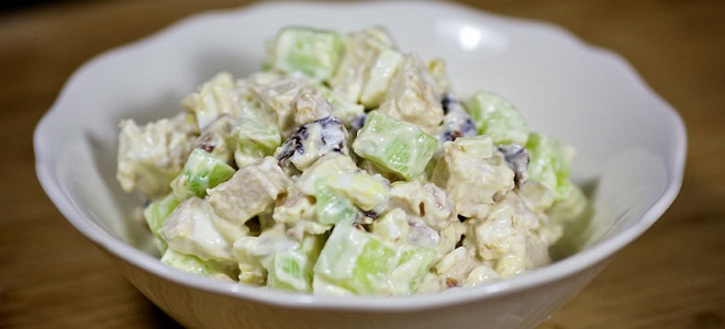 салат из чернослива курицы и грецких орехов