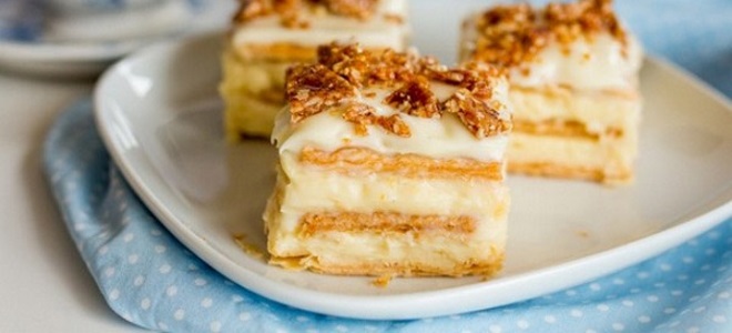 Творожный торт с печеньем